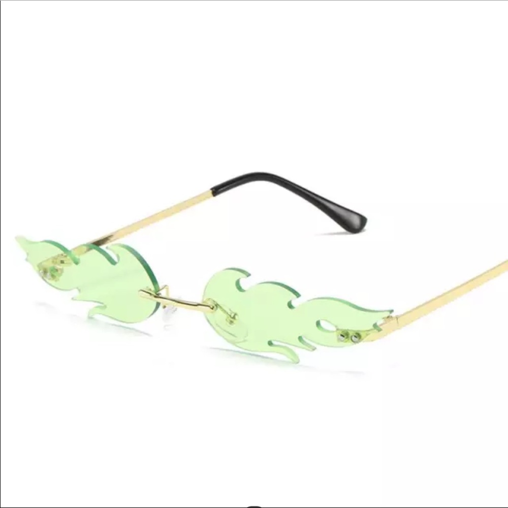 SOLD OUT “New Arrival” Flame shaped glasses